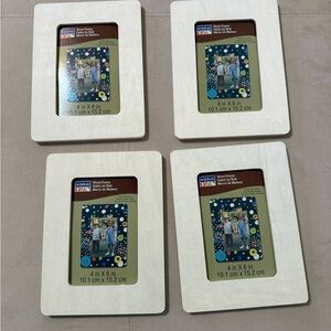 4 ArtMinds Wood Frams